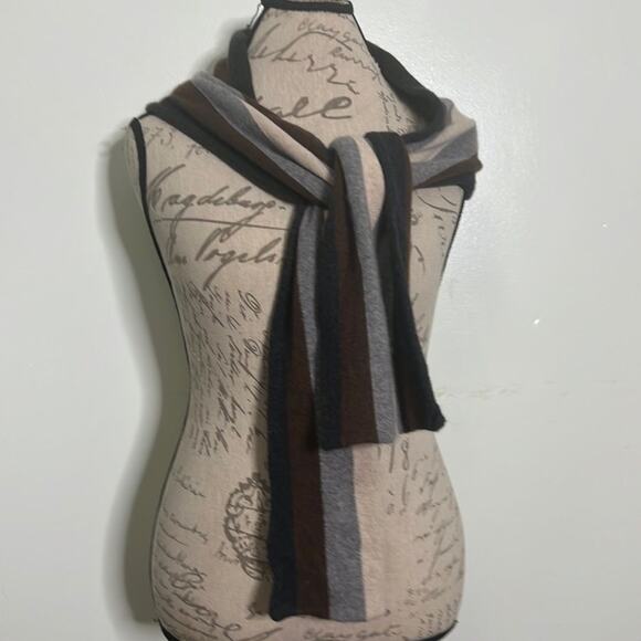 ‎AMICABLE 100% CASHMERE SCARF - Picture 1 of 5